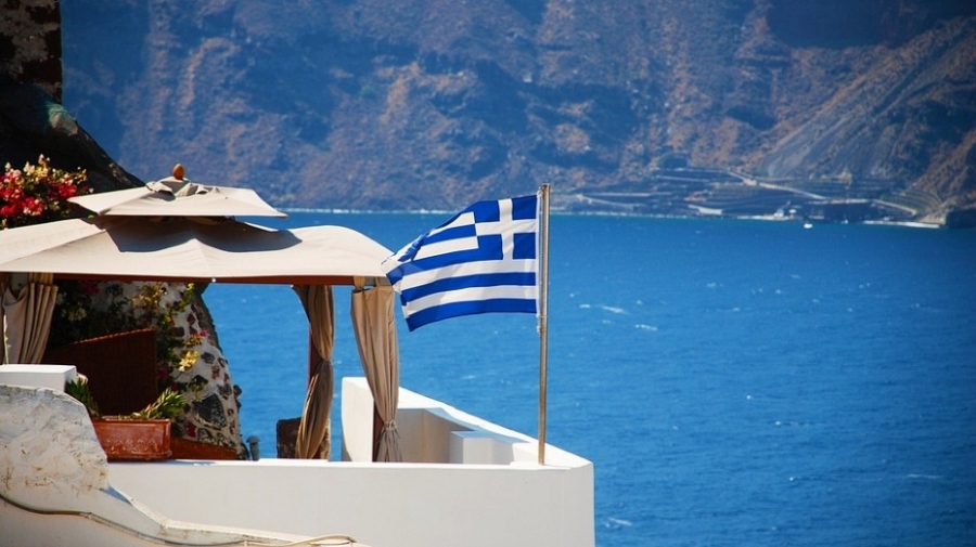 На море в Гърция: какви са правилата?
